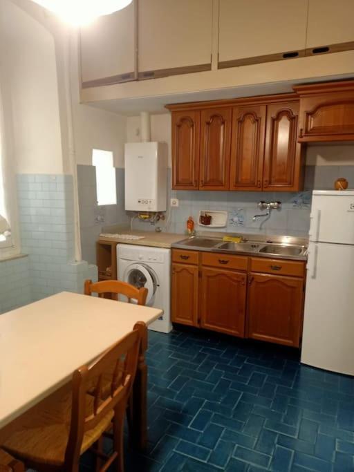 Appartamento Zona Centro Foce เจนัว ภายนอก รูปภาพ